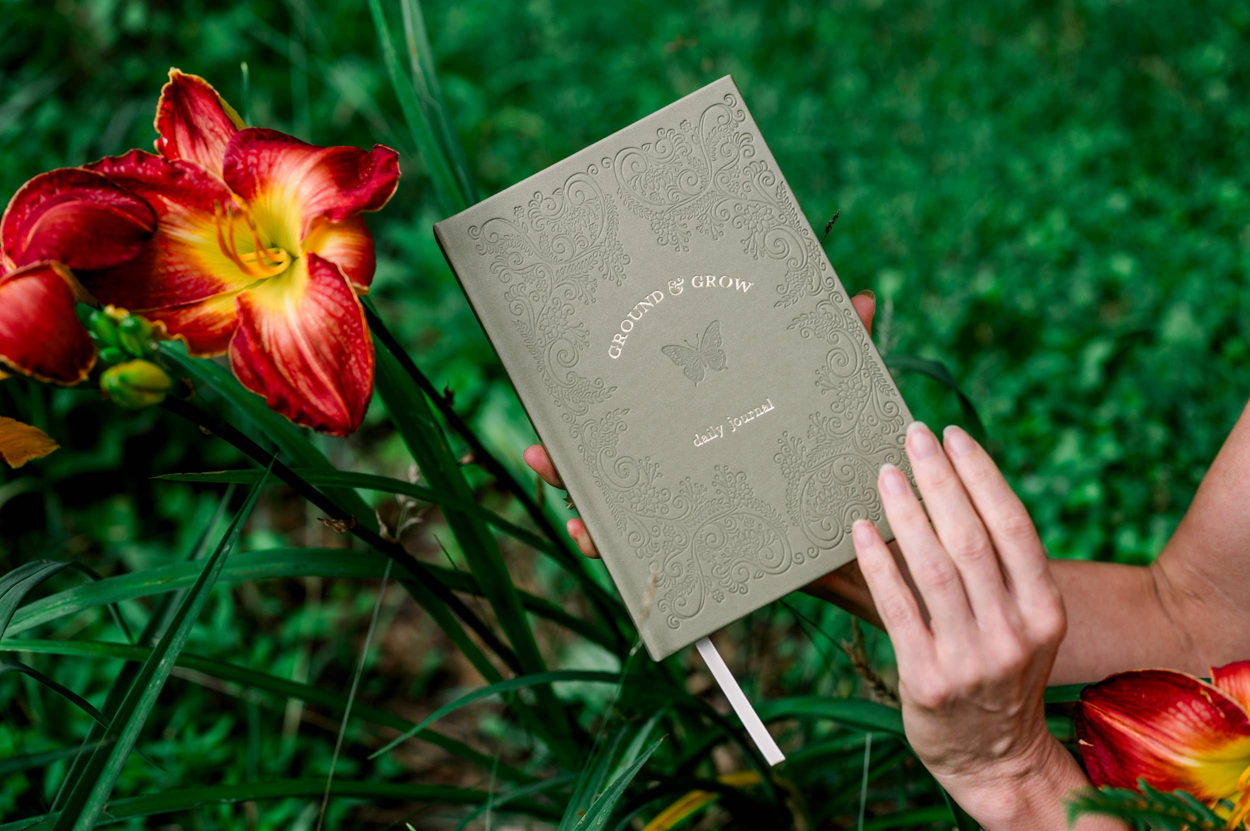 Innerlight Compass – wholesale Journal och dagbok – Daglig guidad dagbok med målarbilder13