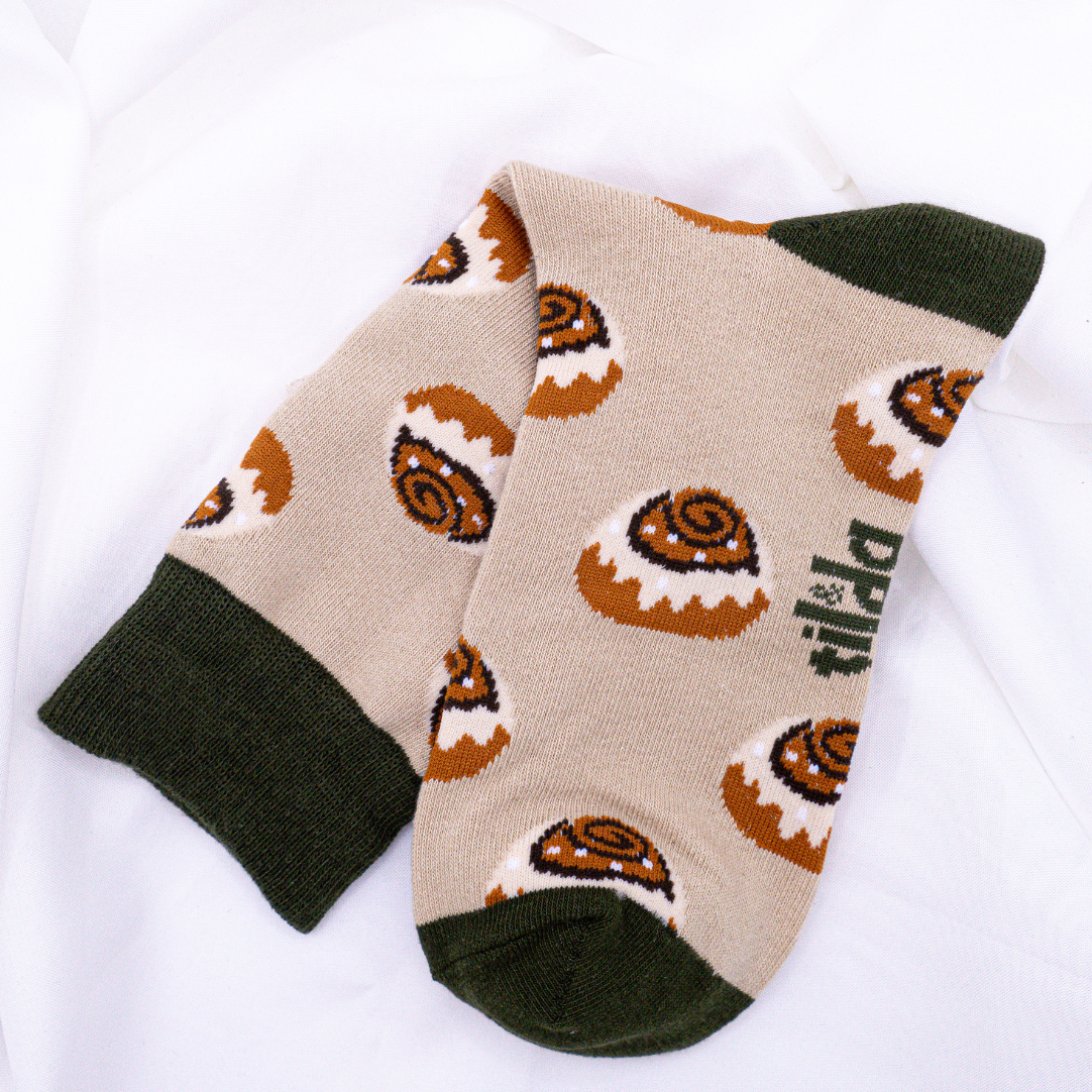 Tilda&Theo - Wholesale Socks - Unisex - Socks Cinnamon Roll Cotton Socks Sweden Kanelbulle2
