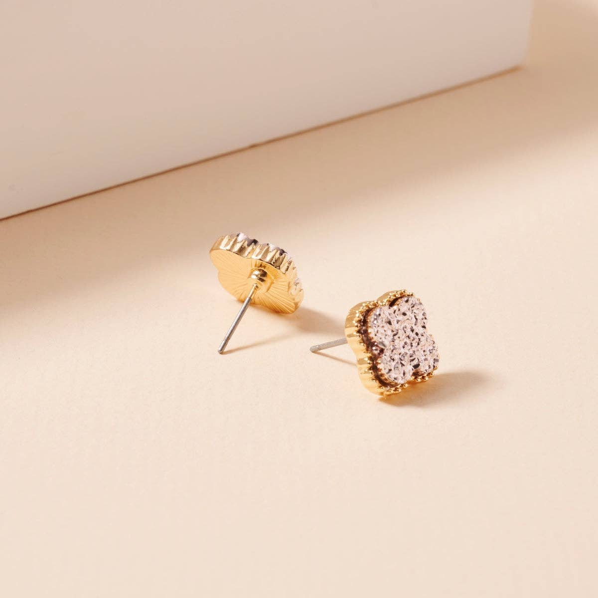 Frem - Wholesale Stud/Post Earrings - Mini Druzy Flower Stud Earrings36