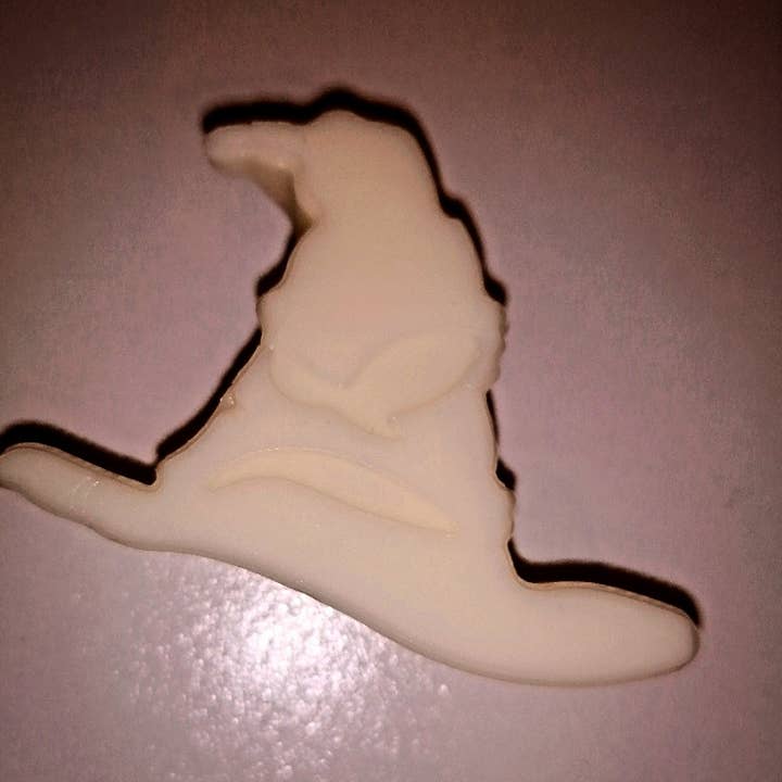 La taverne des Elfes - Wholesale Novelty Candle - Sorting Hat cake Harry Potter1