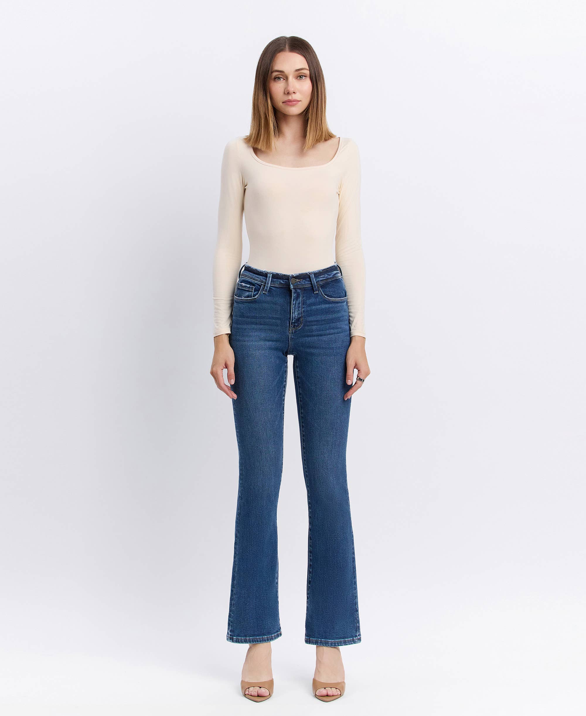 AMETHYST MID RISE SEAMLESS WAISTBAND BOOTCUT JEANS T6105 for wholesale on Faire8