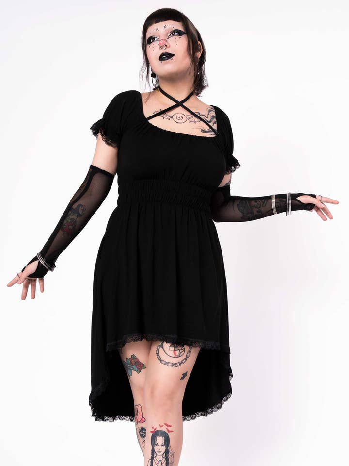 Abito Temple Of Love - nero per la vendita all'ingrosso da parte di Putré-Fashion