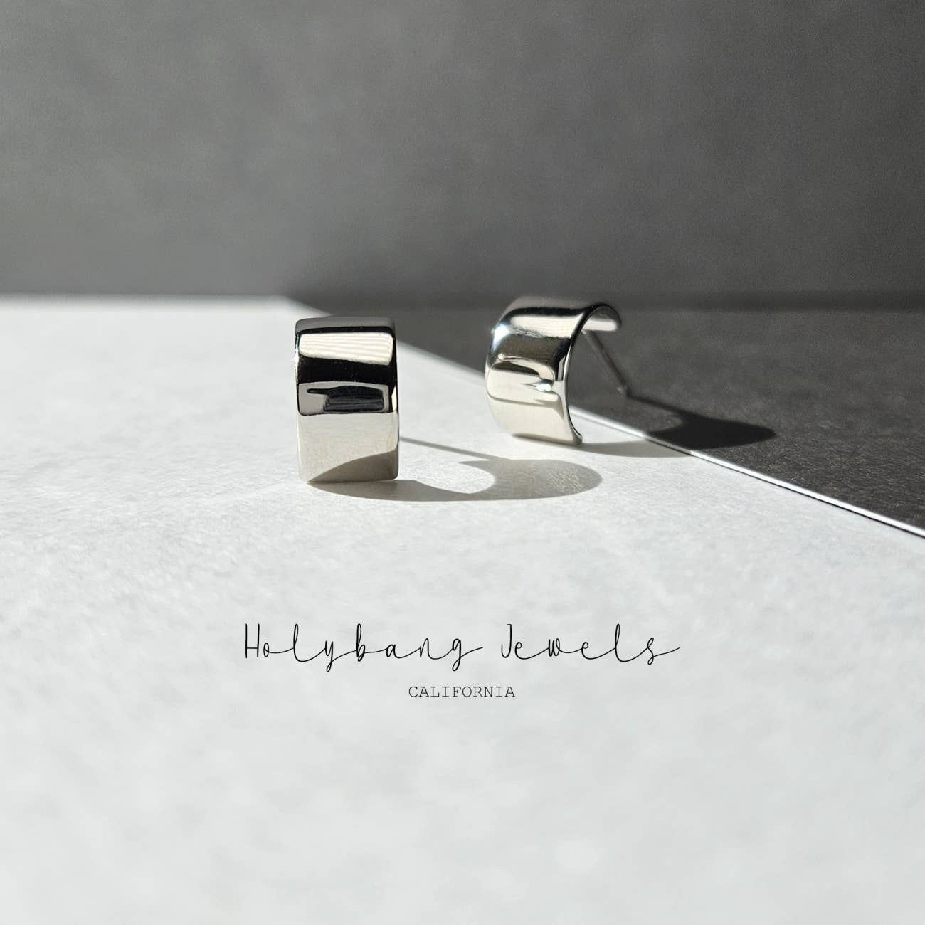 HolyBang Jewels - Wholesale Huggie Earrings - THICK OPEN HUGGIE EARRINGS - E-HT1406 / E-HT14053