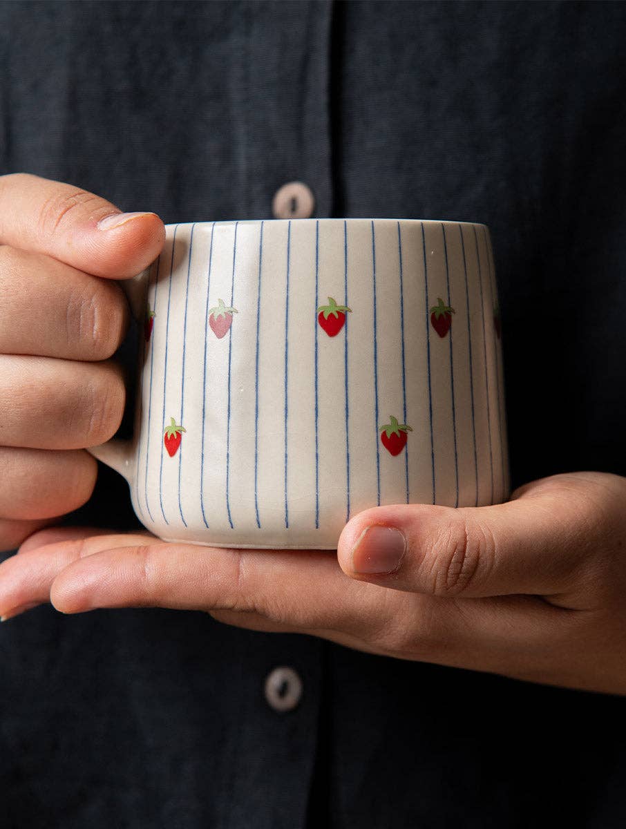 Casa Amarosa – wholesale Coffee mug – Strawberry Striped Ceramic Mug - 3.5 x 3 Inches3