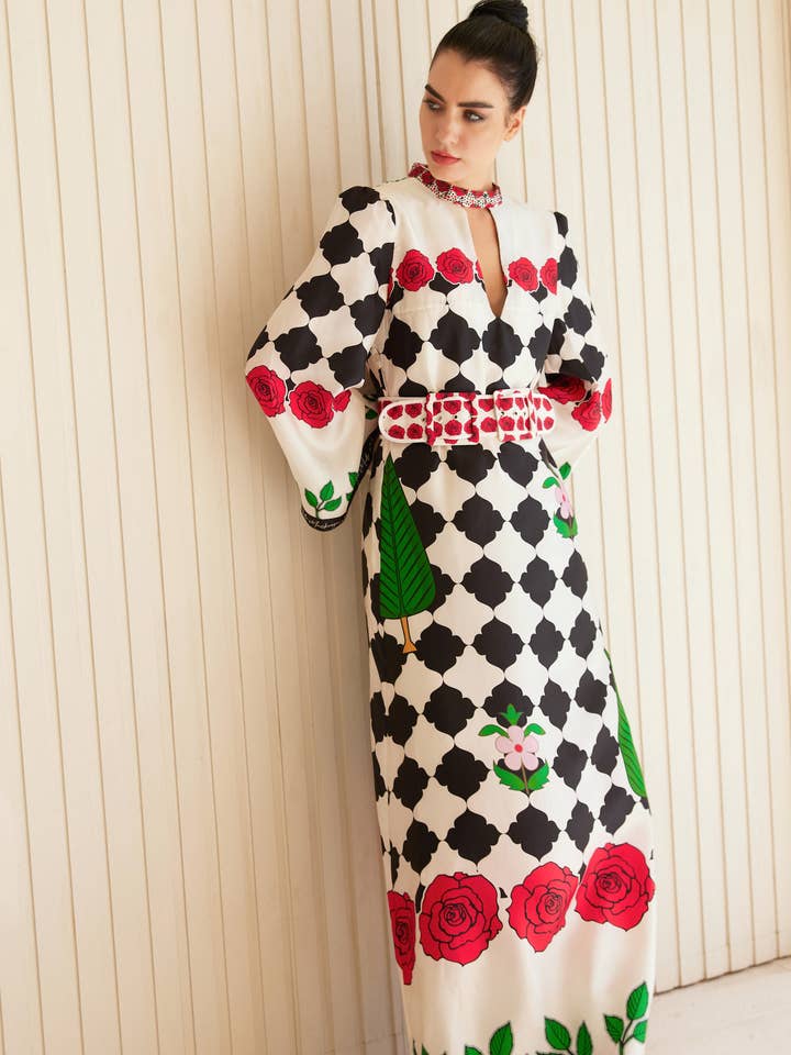 MACKENZIEMODE - Wholesale Dress – Women's - Rose Petals Maxi8