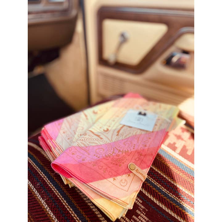 Aromas Barn Co. - Wholesale Bandana - Women's - Rocker Rainbow Bandana