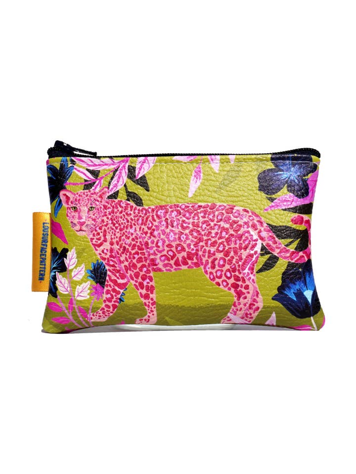 Vegan leather pink leopard purse for wholesale by Lousurfacepattern