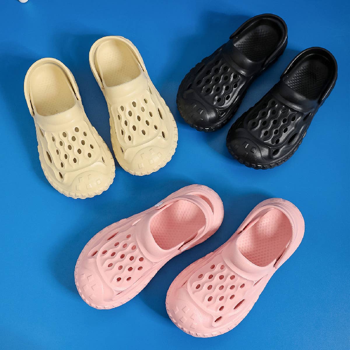 ACCITY - Wholesale Slippers - Women's - NEW STYLE CLOGS AND SLIPPERS FOR HOME USE_CWSHS064215