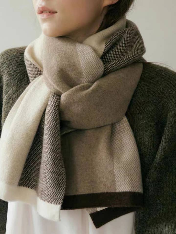 2+ Vintage Contrast Color Knit Color DPKS1003 for wholesale by Dipped Shop