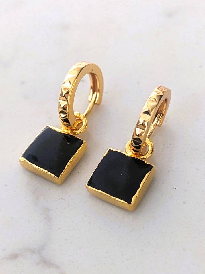 Os Brincos de Argola com Pedra Preta de Ônix Quadrada por atacado de Lapis London