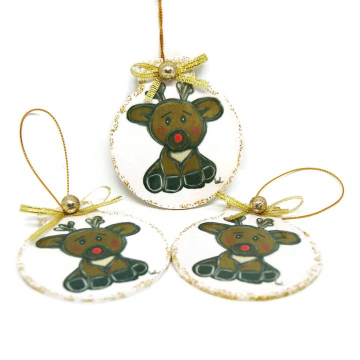 Wooden Christmas ball with reindeer for wholesale by Luldesign