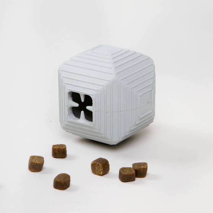 Mini Treat Ball (grey) for wholesale by Int. Pets