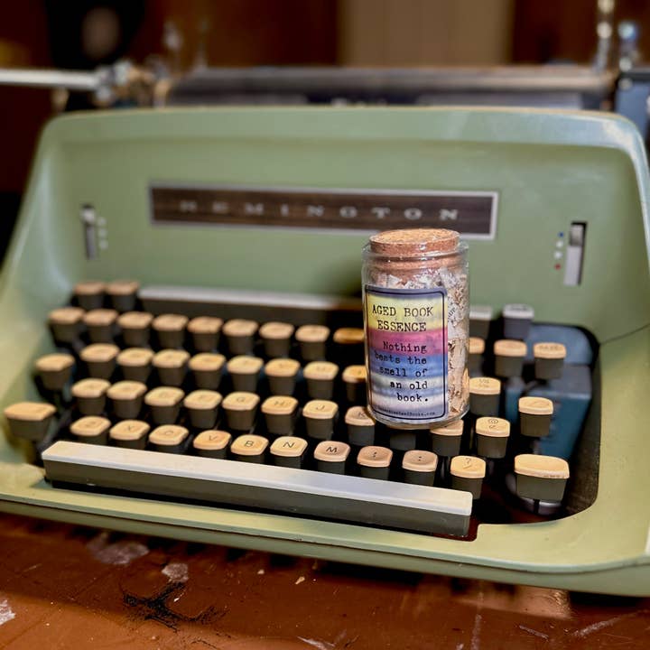 Book Essence for wholesale by Carpe Librum