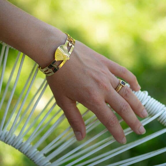 Bracciale a fascia Fiore di Loto in oro o argento per la vendita all'ingrosso da parte di Les Naturalistes