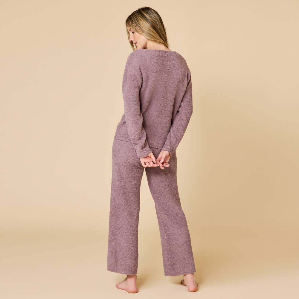 Softies - Wholesale Lounge Set - Women's - Oprah's Fave 2024 - Solid Marshmallow V-Neck Lounge Set11
