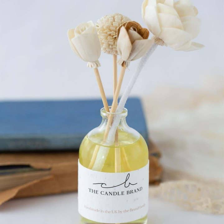 Dark Honey with Pepper Flower Diffuser for wholesale by The Candle Brand Ltd
