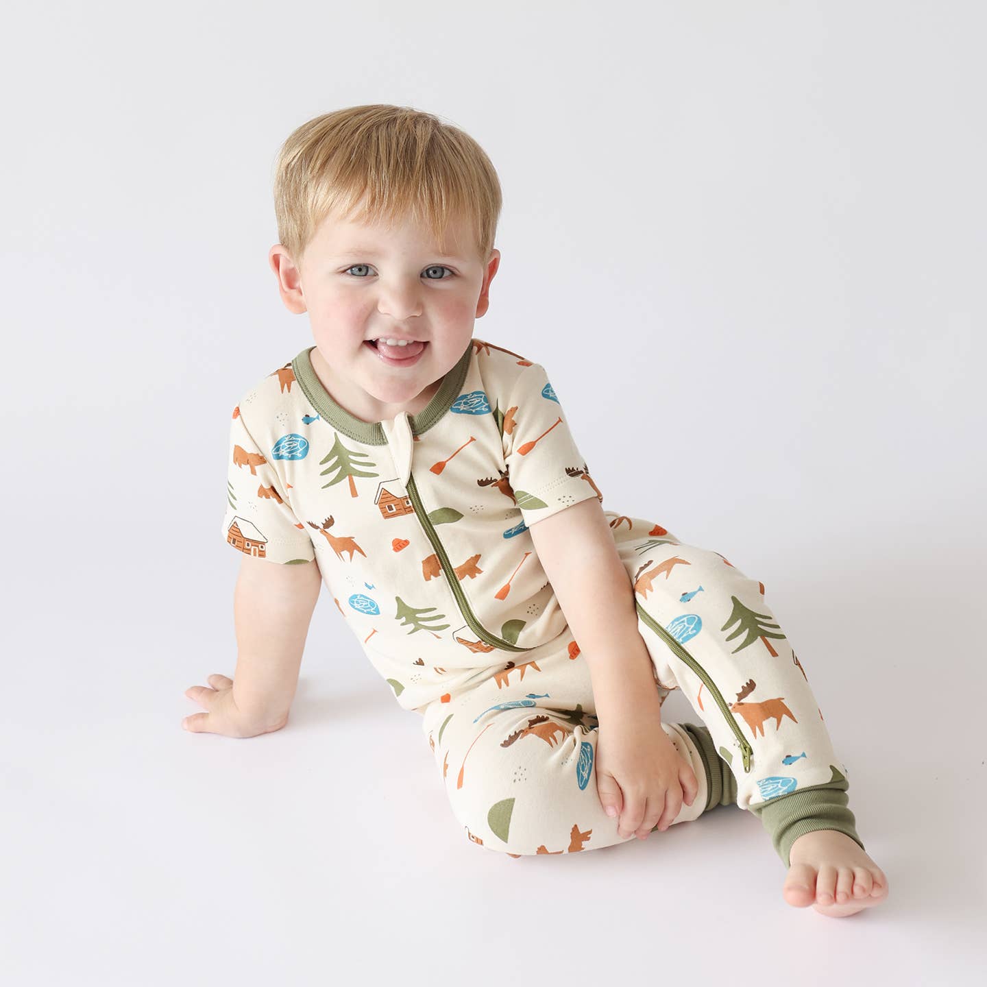 Parade Organics - Wholesale Jumpsuit - Baby - Signature Print '2-Way' Zip Romper - Short Sleeve1