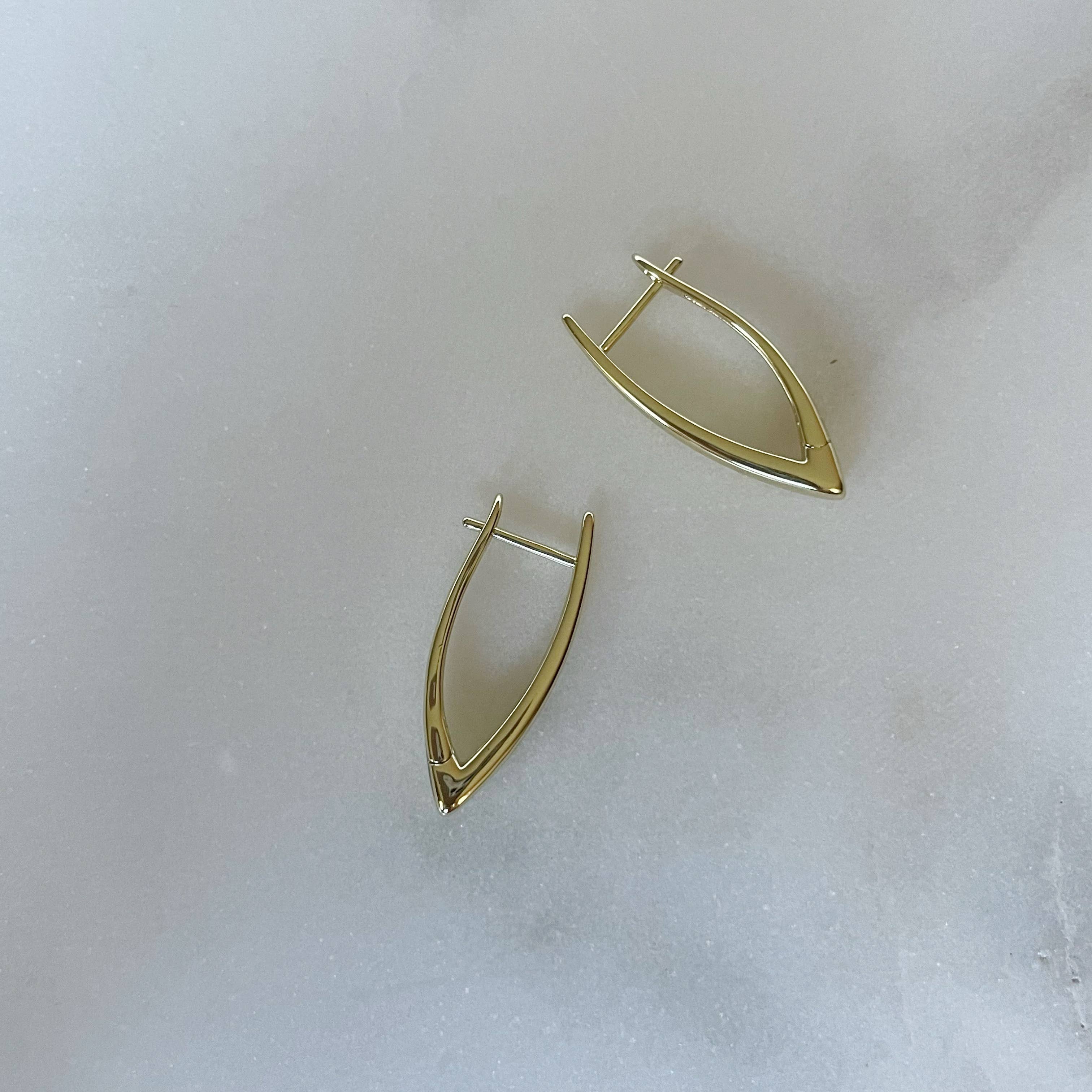 House of Au.ORA - Wholesale Hoop Earrings - Feeling Good Hoops2