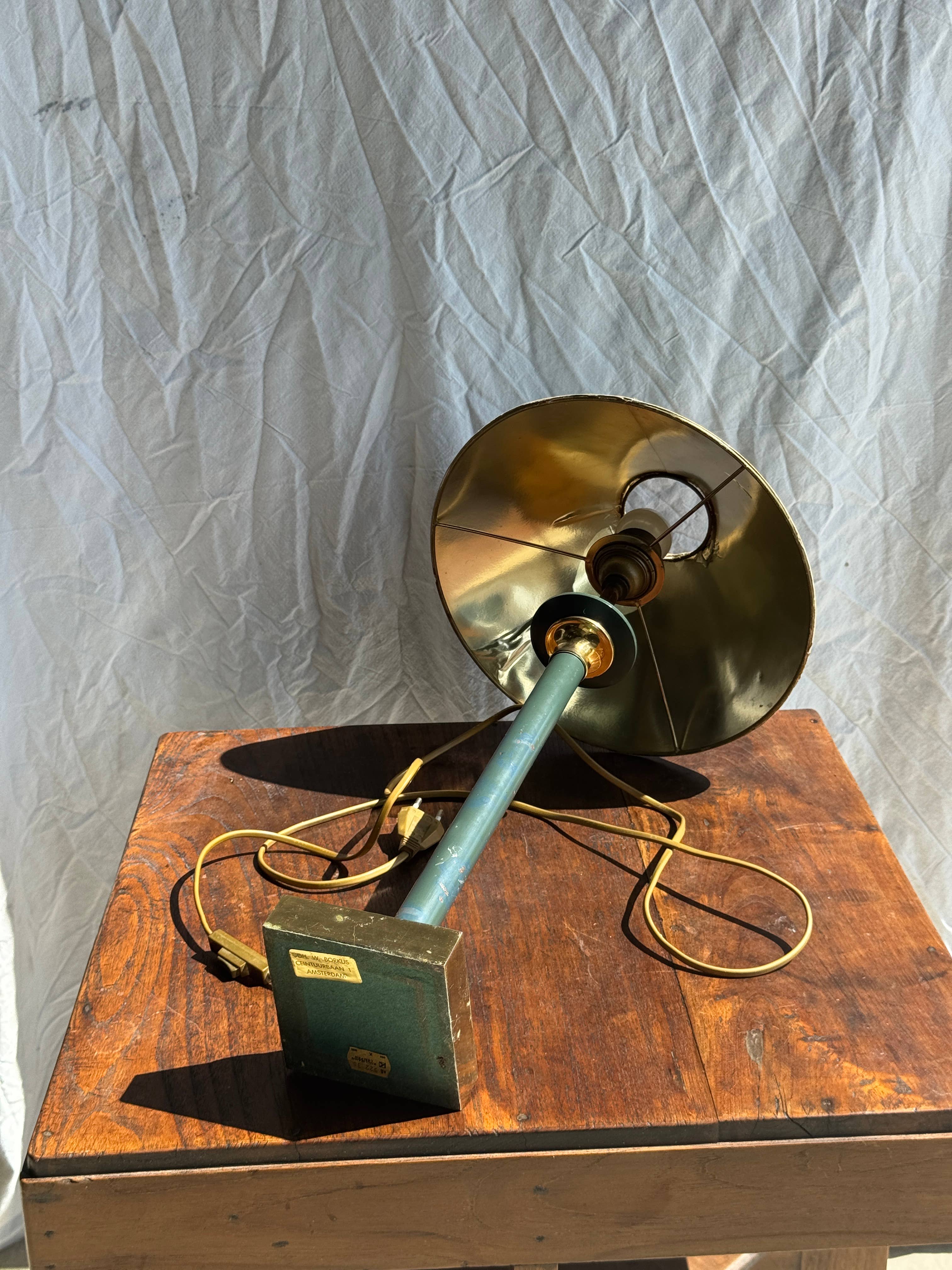 Office Objets - Wholesale Accent/Desk Lamp - Vintage green and gold table lamp H60 D3022