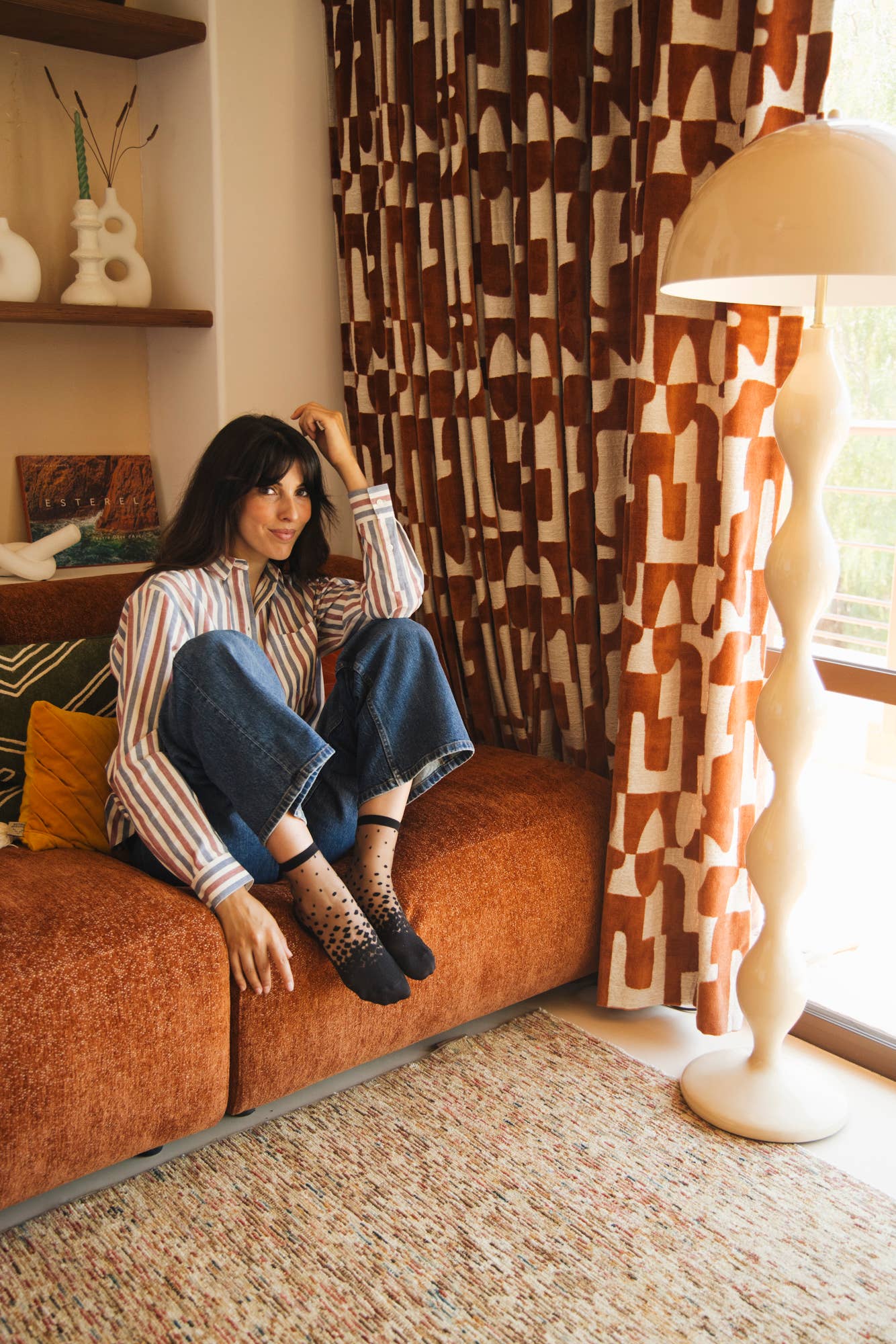 Atelier St Eustache - Wholesale Socks - Women's - NAKAMEGURO BLACK • Women's transparent plumetis socks7