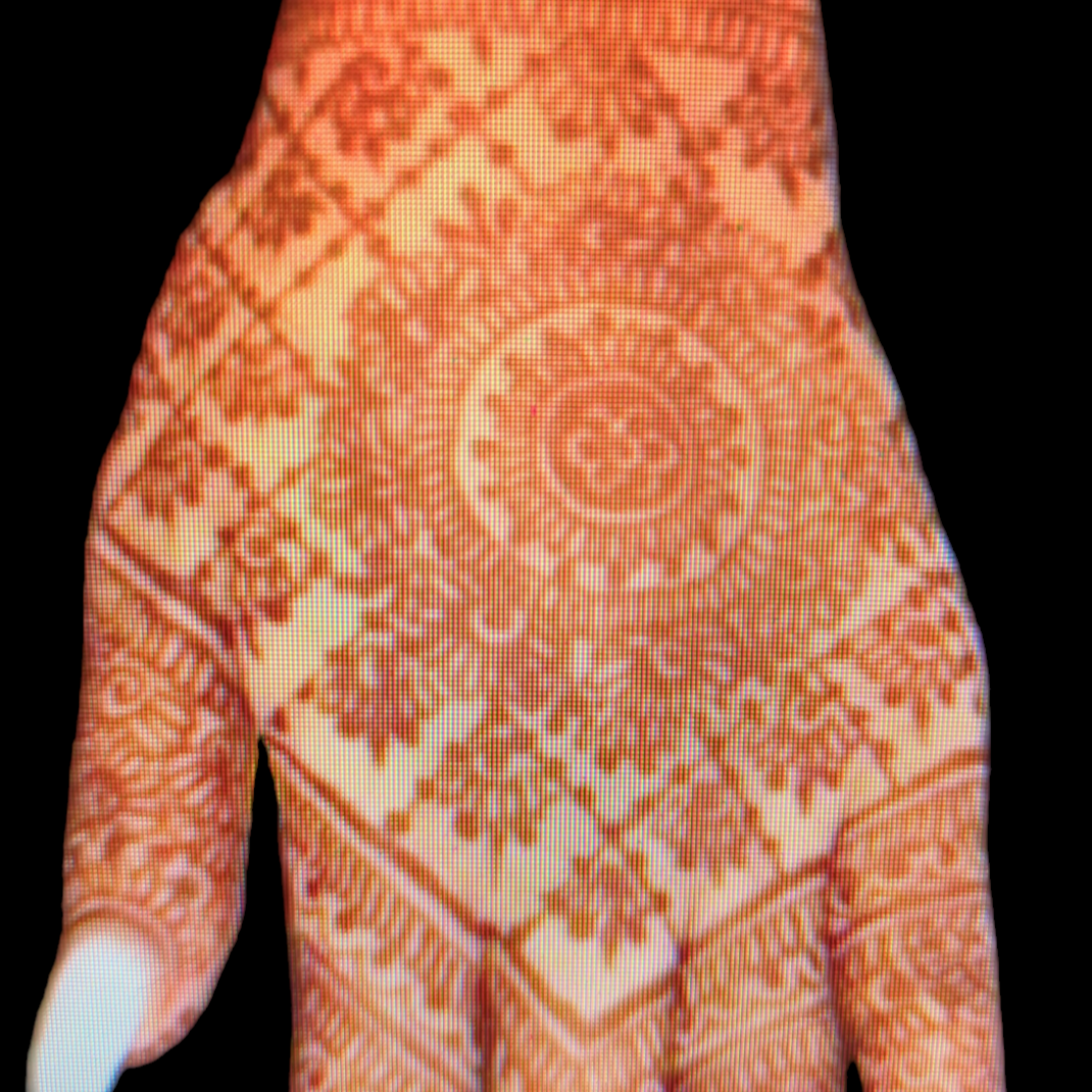 Tenzing Collections - Wholesale Body Glitter/Shimmer - 12 x 25 grams of organic henna cones, dark, ready to use.2