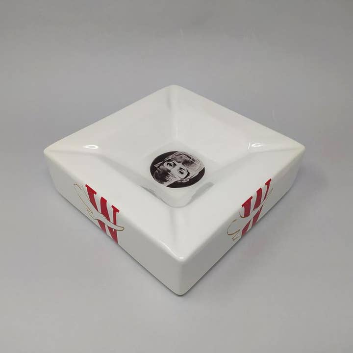 MadInteriorArt - Vendita all'ingrosso Posacenere - Posacenere in porcellana Rara Fornasetti anni '70/tasca vuota
