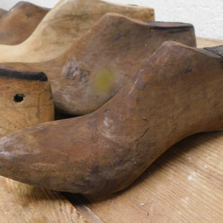 My Amigos Imports - Wholesale Decorative Tabletop Object - Antique Shoe Molds-Rustic-Old Original-Assorted Sizes-$6