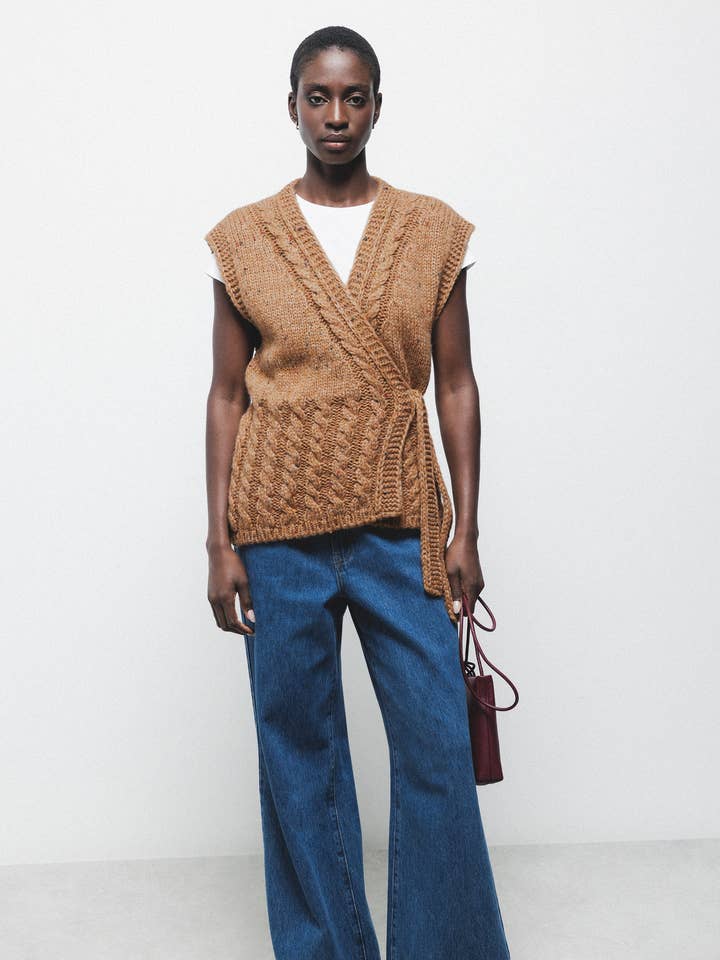 Structured Knit Vest (438675-18) for wholesale by Lanidor