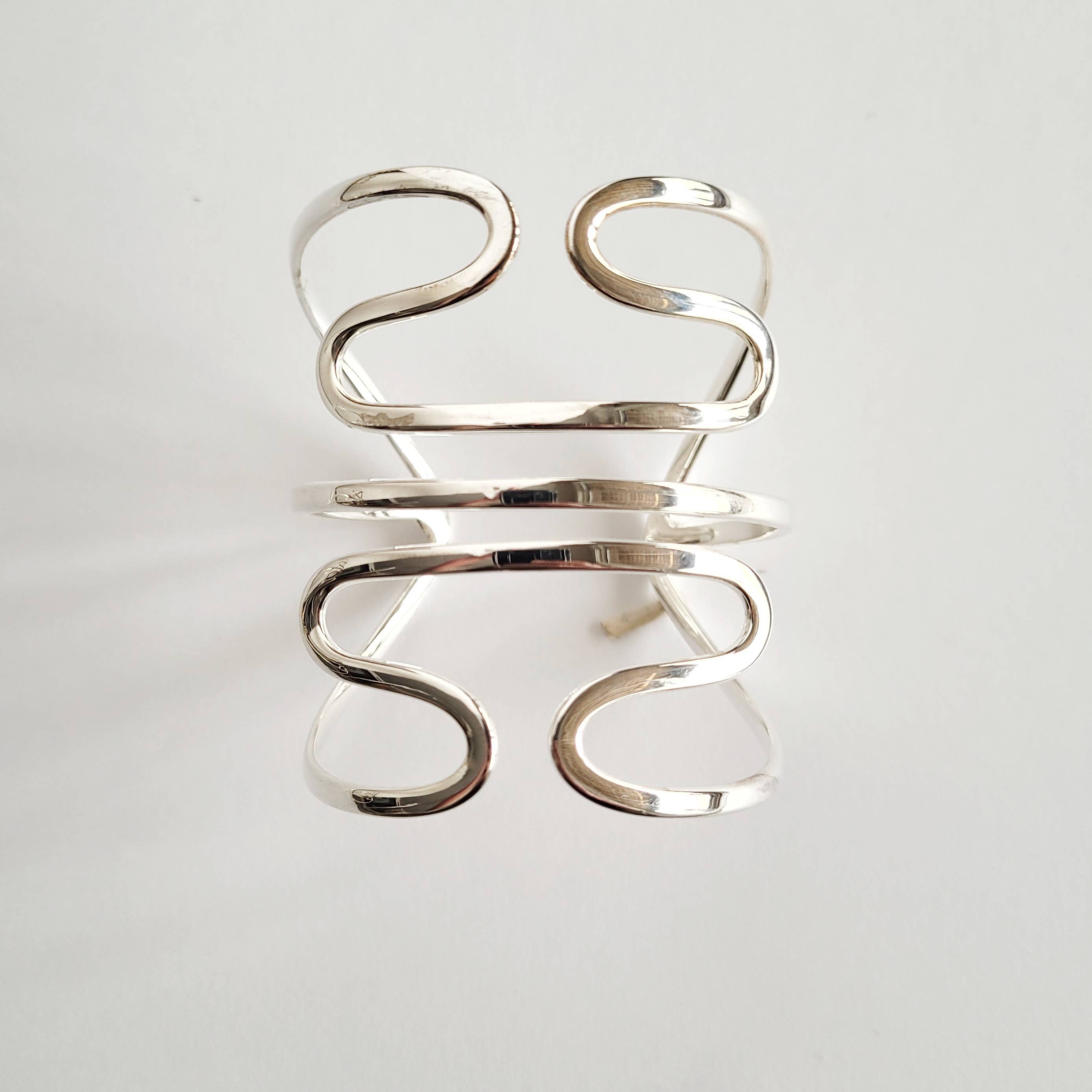 Bisjoux – wholesale Manschettarmband – Bisjoux stor armring i mässing för överarmen13