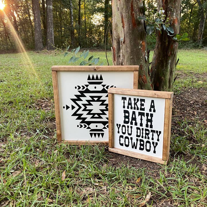 The Blonde Barn - Wholesale Badkamerbordje - Houten western cowboybord voor kinderkamer