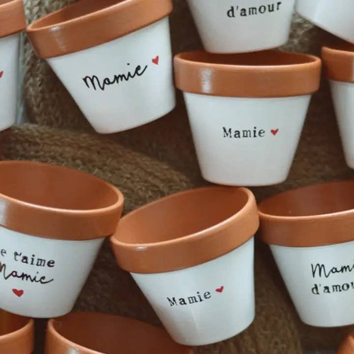 Pot de fleur, cache-pot "Mamie ♥" | Fête des grand-mères pour la vente par Joli Pot