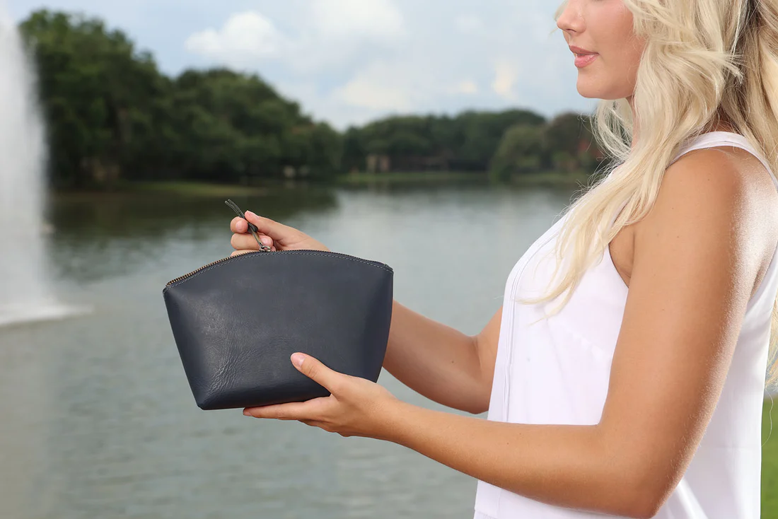 VELLAIRE - Wholesale Makeup/Cosmetic Bag - Leather Eclipse Makeup Bag | LB10