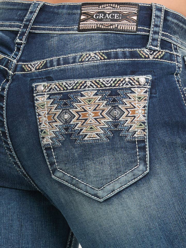 3 Diamonds Modify Mid-Rise Boot Cut 34" | EB-81810 for wholesale by Grace in LA