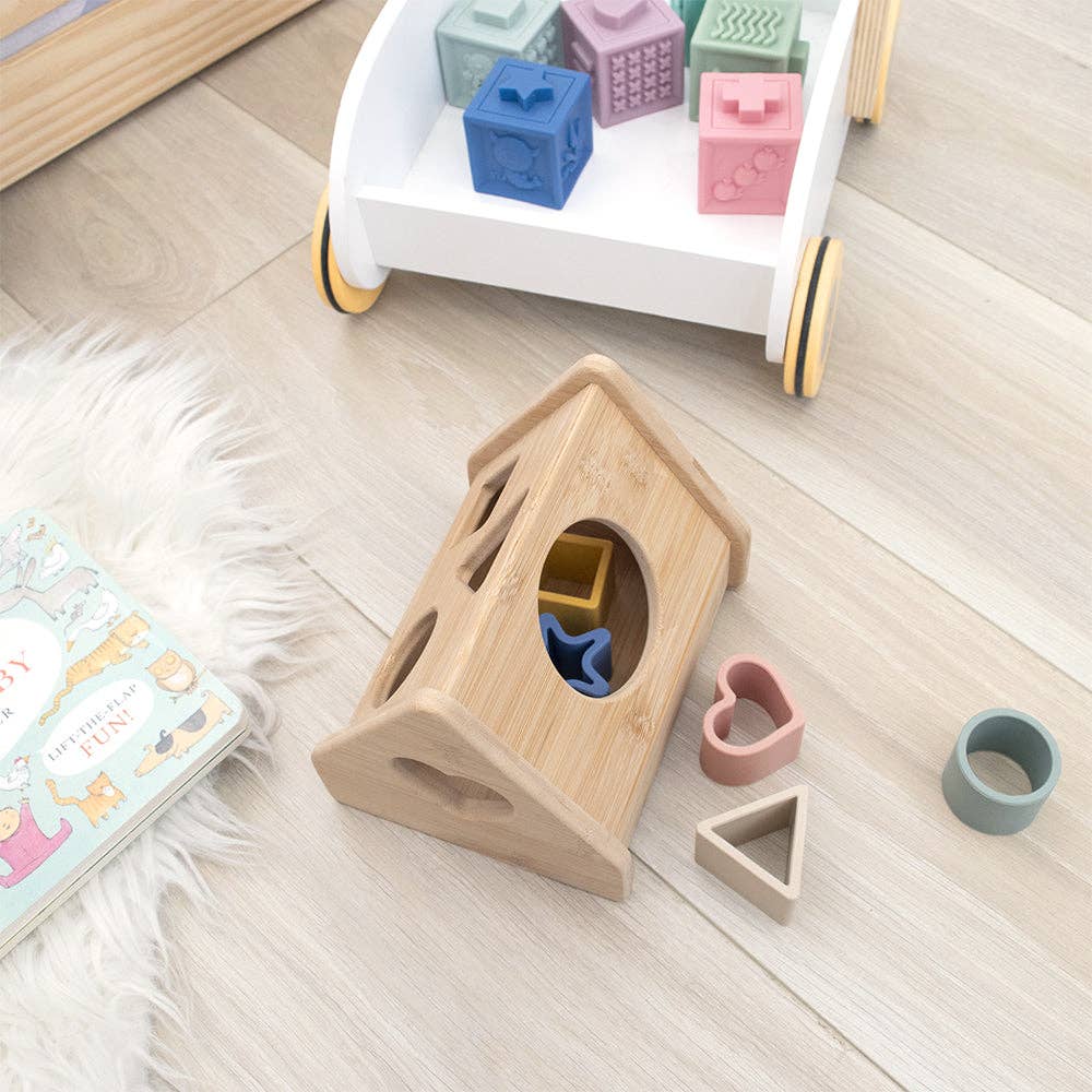 Living Textiles - Wholesale Wood Toy - Kids - House Shape Sorter2