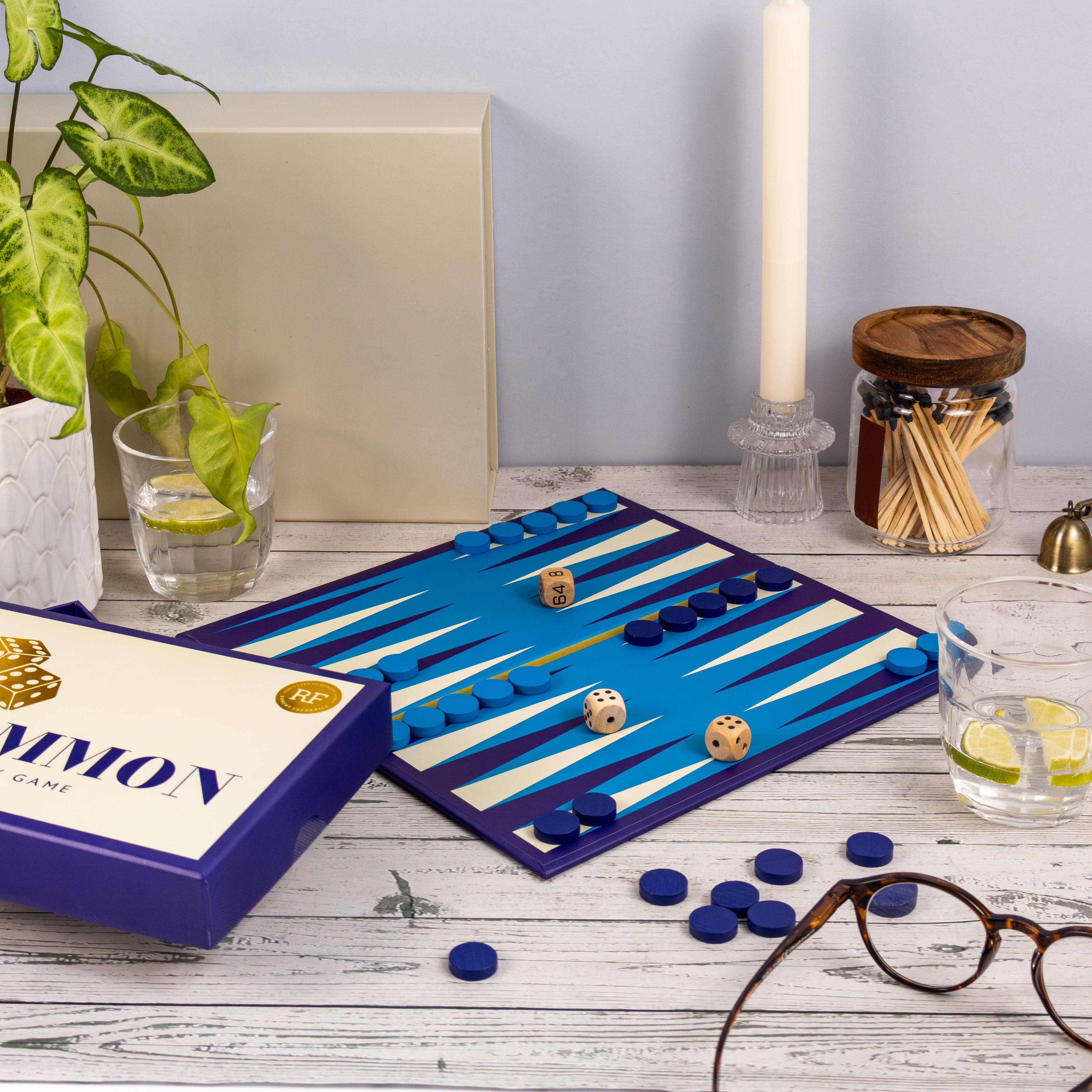 Robert Frederick Ltd – wholesale Board game – Backgammon - Classic Strategy Board Game in Gift Box4