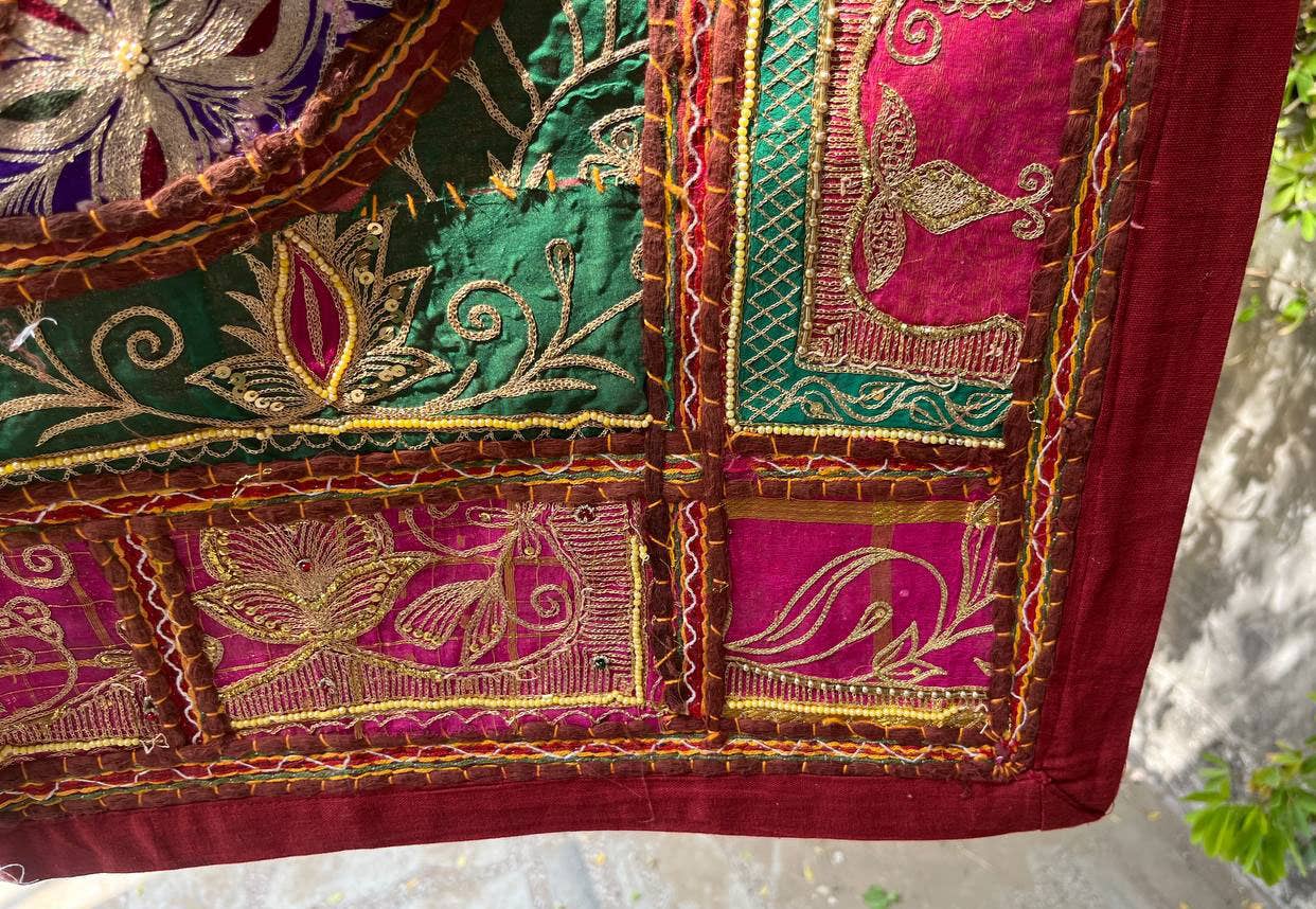 Bhawana Handicrafts – wholesale Löpare – Bondgård Boho Home Bordslöpare Zari Work Tapestry Vintage2