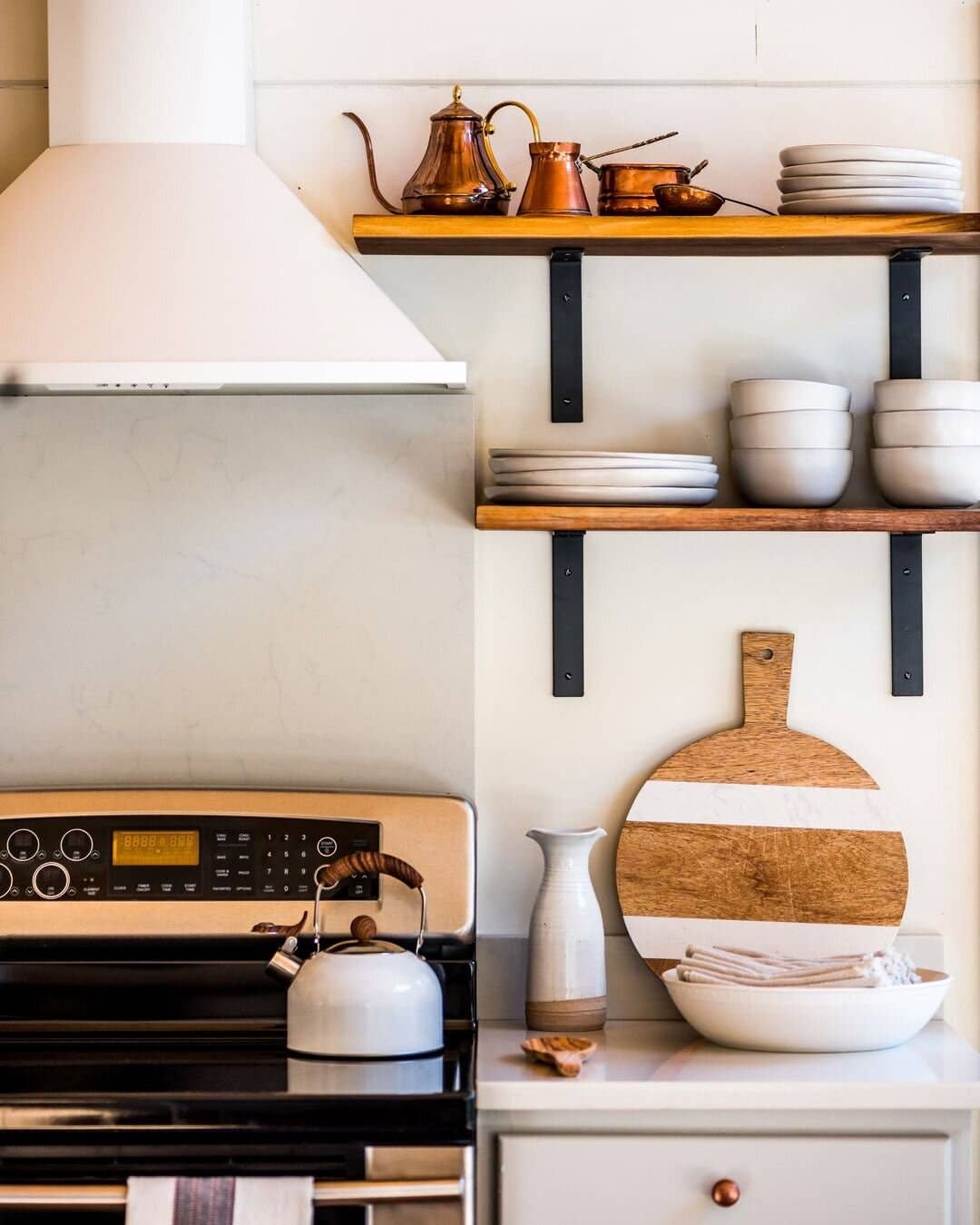 Sage Valley Pottery - Wholesale Carafe - Carafe4