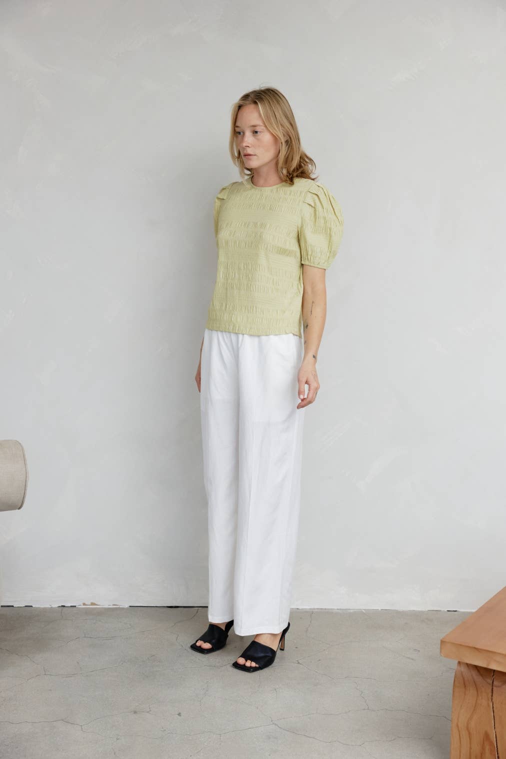 MOD REF - Wholesale Blouse - Women's - The Celia Top | Textured Puff Sleeve Top5