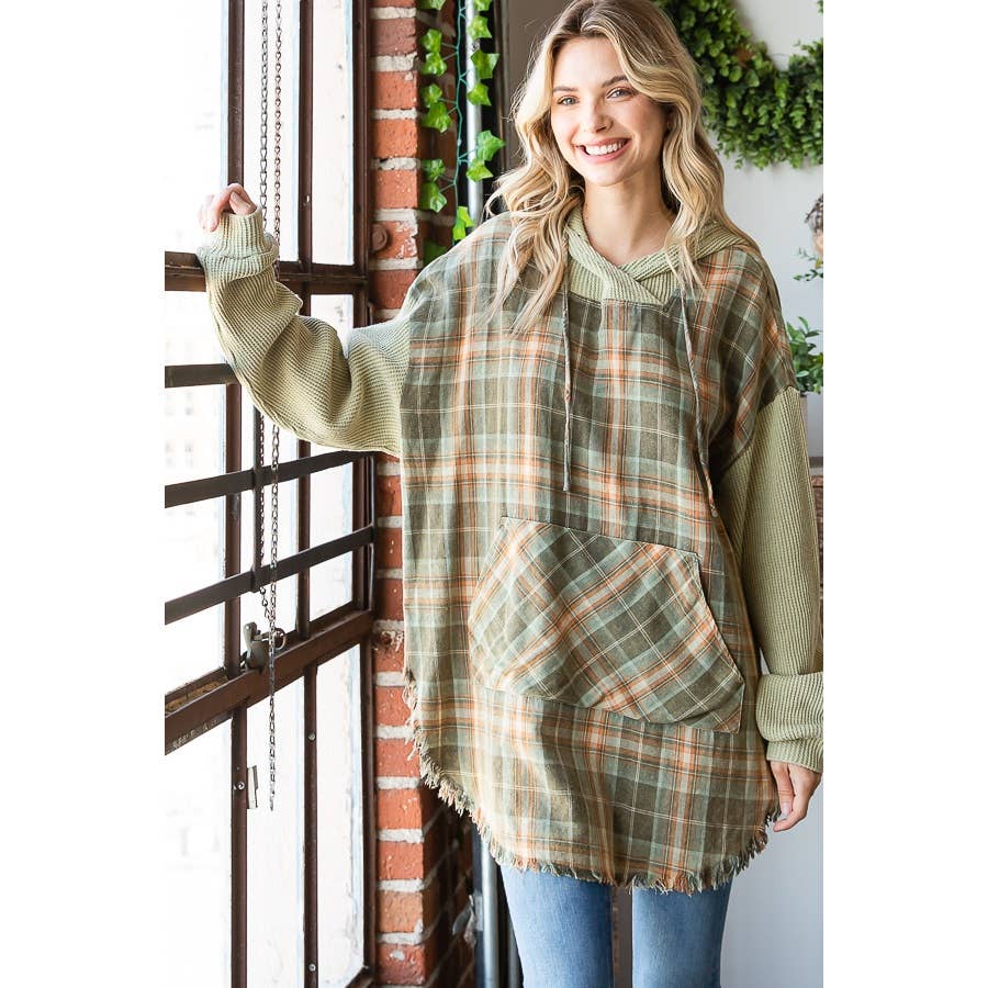 Oli&Hali - Vente Sweat à capuche – femme - PULL À CAPUCHE À CARREAUX DÉLAVÉ AVEC OURLET BRUT ET MANCHES LONGUES1