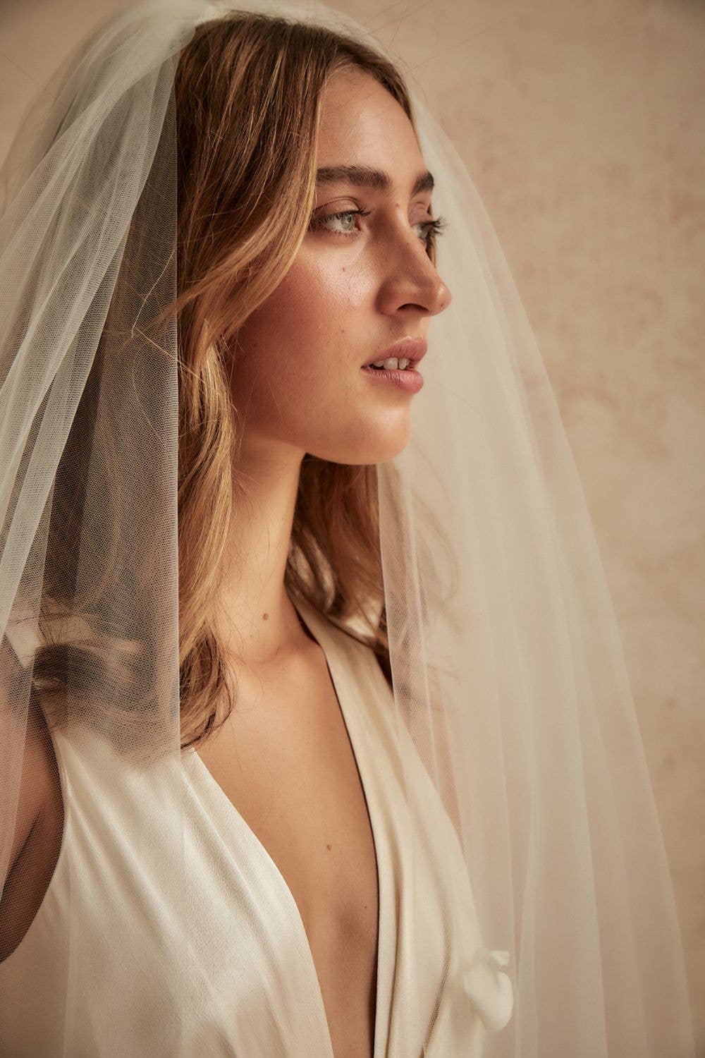 Dove Grey Accessories - Wholesale Veil - Women's - FLORENCE PETAL VEIL4