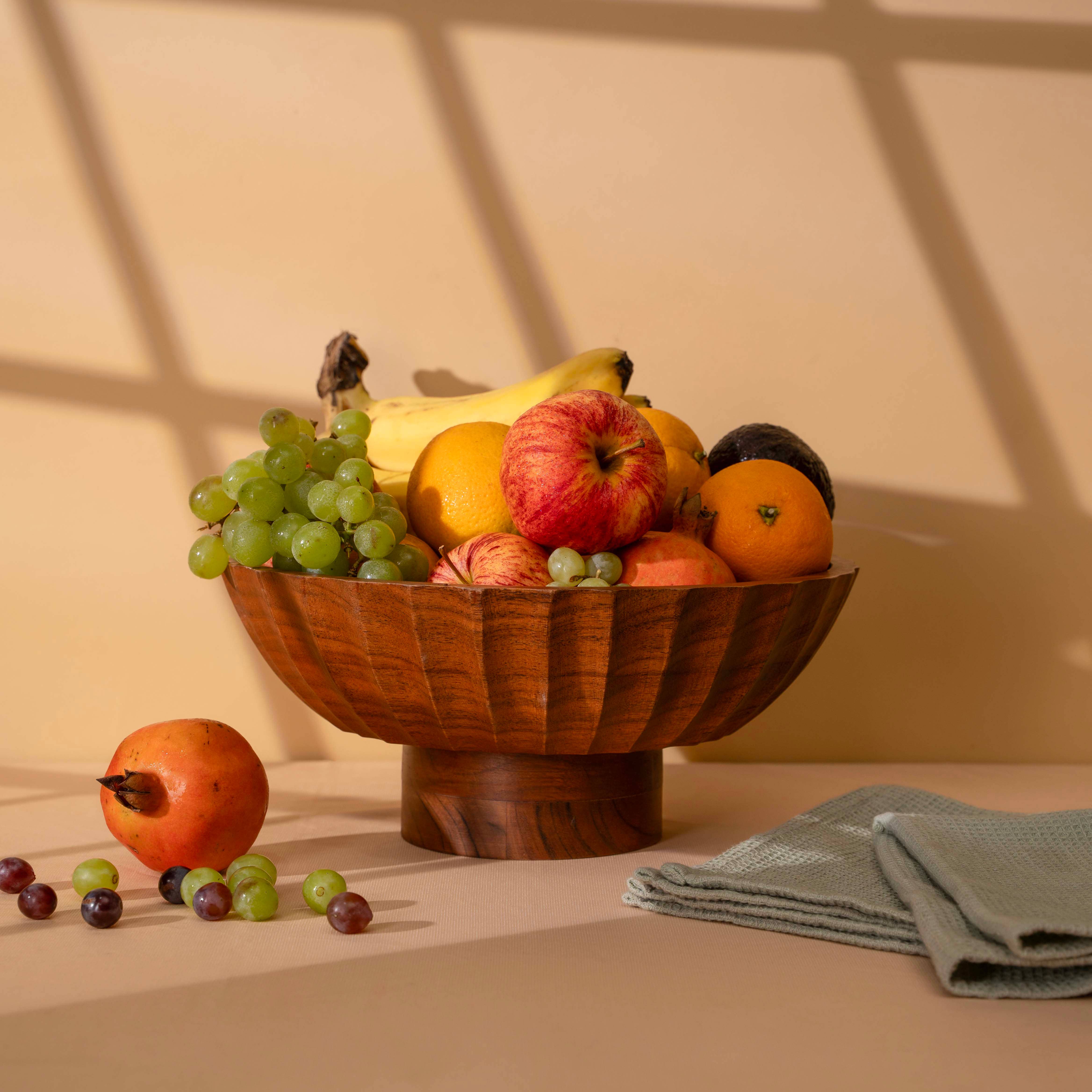 LuxeDesigns Co LLC - Wholesale Bowl - Acacia Wood Footed Bowl– Handcrafted Decorative Fruit Bowl10