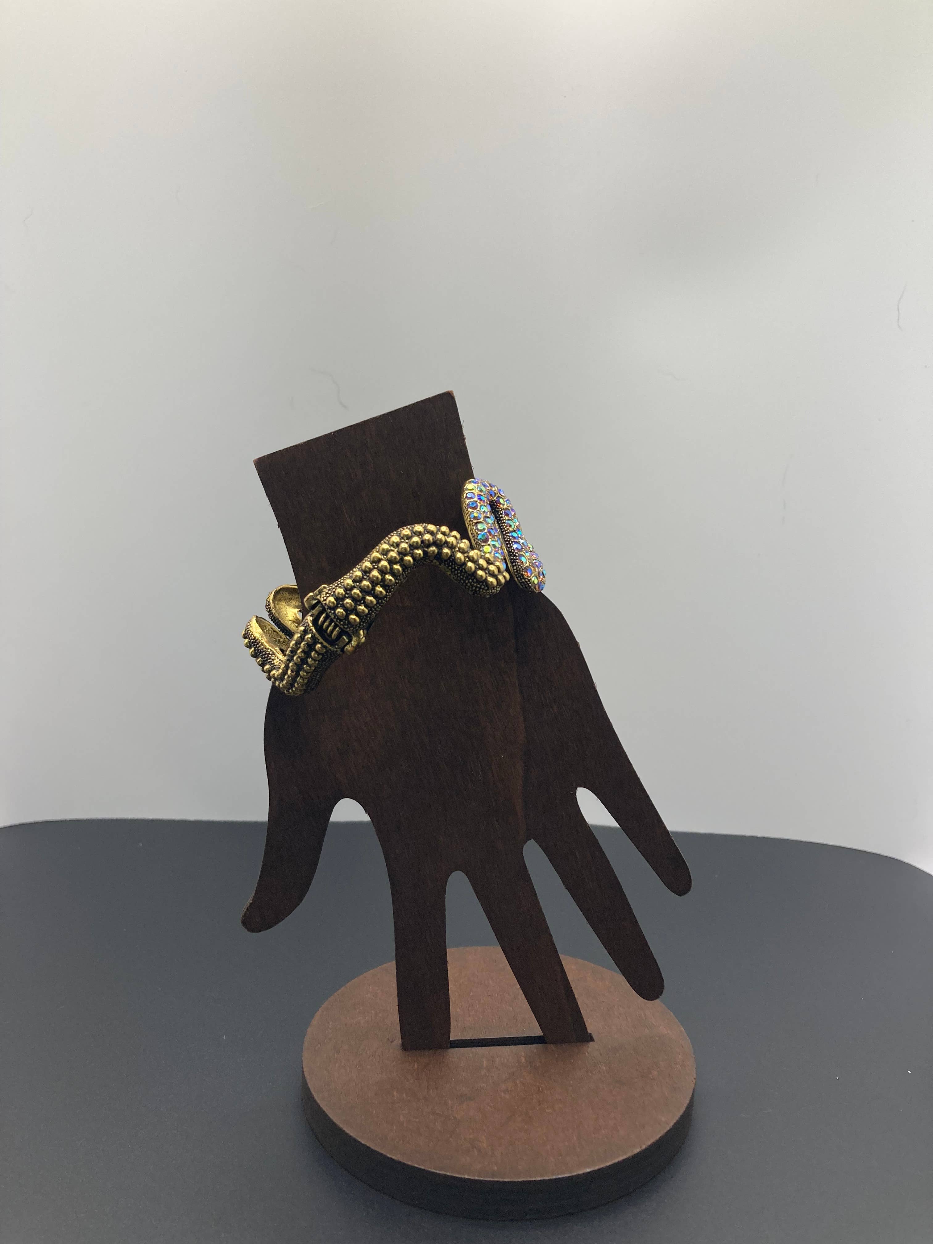 Seasonal Creations – wholesale Jewellery set – Cobra bangle bracelet 6