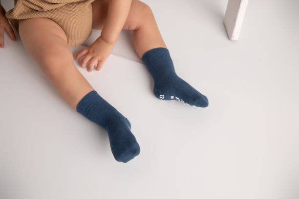 squid socks – wholesale Strumpor - Baby – Colby - Halkfria babystrumpor i ljusblå, kobolt, marinblå 8