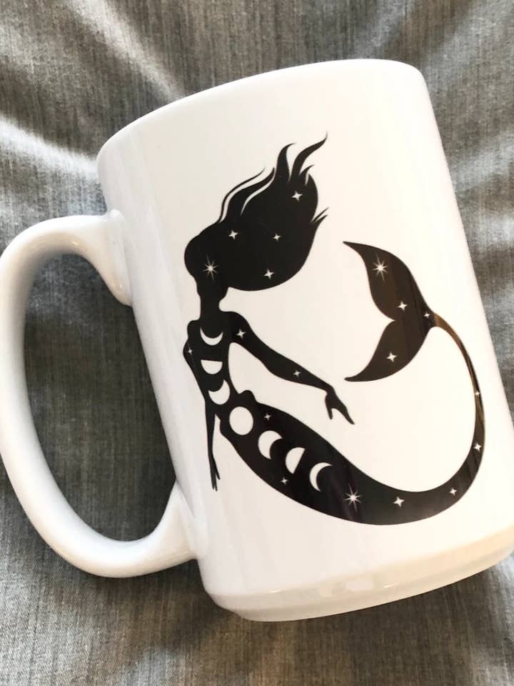 Kosmisk sjöjungfru mugg för wholesale av Wishcraft Goods