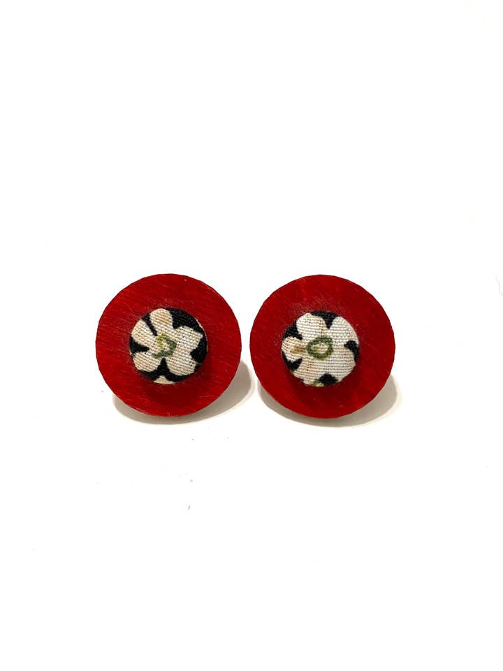 Ciclo Studs- Red - White Orchids for wholesale by Botón de Azúcar