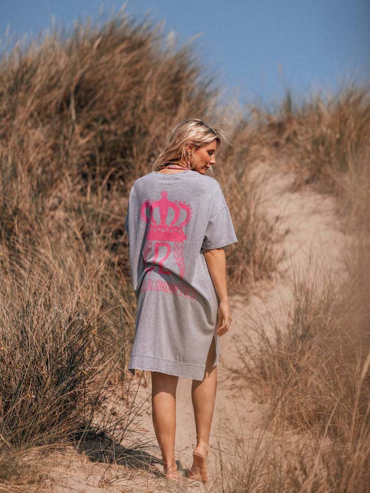 SOLENE - Graues T-Shirt-Kleid mit rosafarbenem Muster für den Großhandel von LES BLONDINETTES