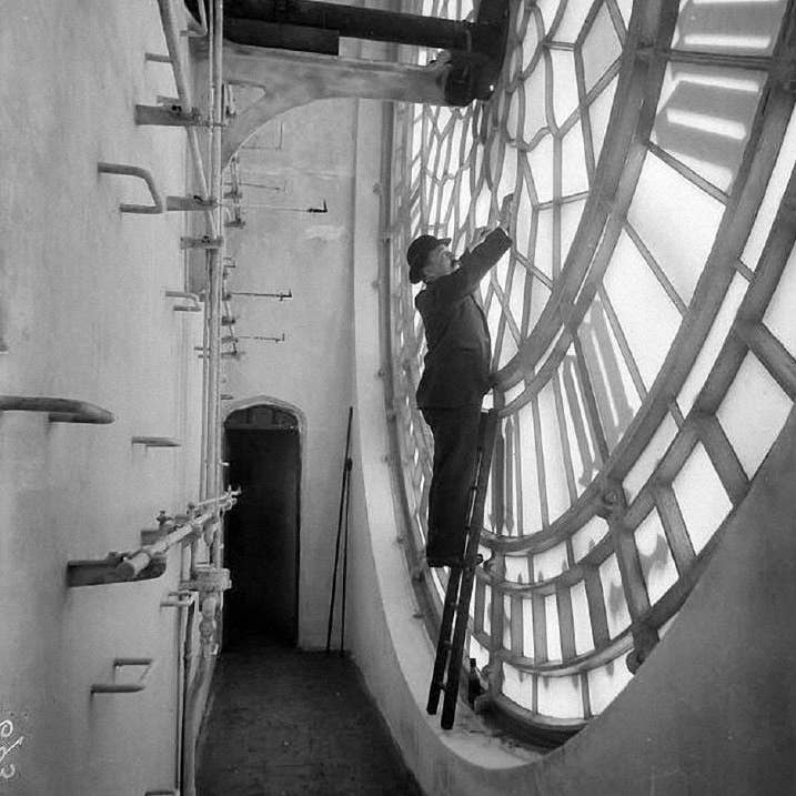 The Retrospect Group Collection - Wholesale Everyday Greeting Card - Rare Look Behind The Face Of The Big Ben0