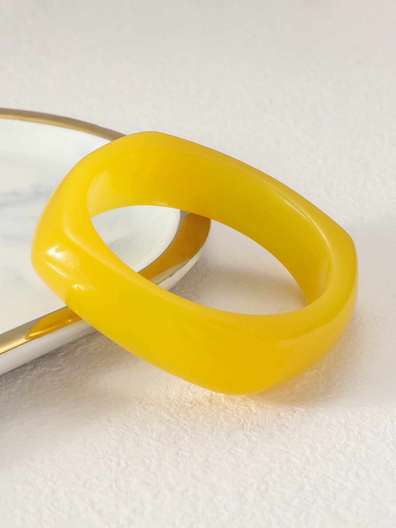 Dipped Shop - Venta al por mayor Brazalete - Pulsera Geométrica Translúcida Irregular Vintage DP25D7286