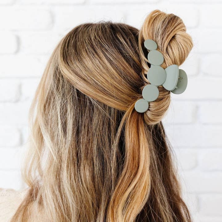 Shop Andi - Wholesale Hair Clip - Women's - Circles Claw Clip16