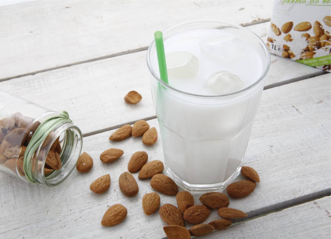 Licor srl Unipersonale - Vente Boisson végétale - Boisson d'amande sans gluten et sans lactose2